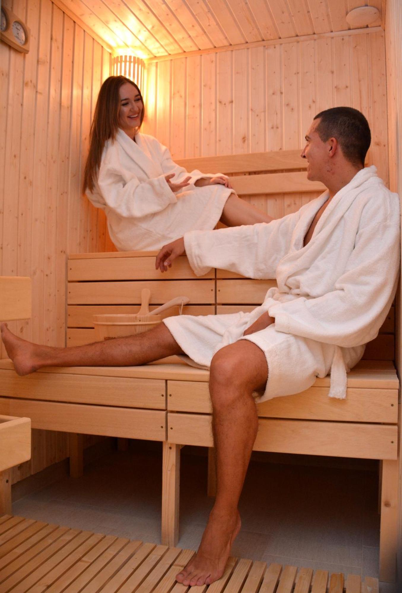Hotel Zlatni Bor Sokolac  Экстерьер фото